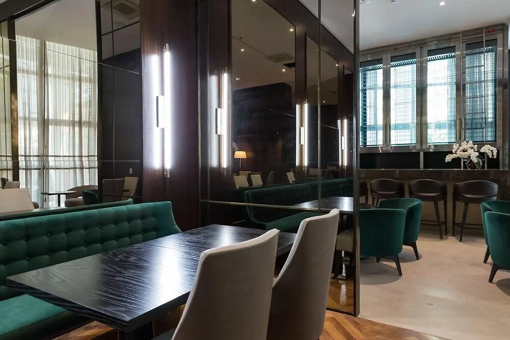 Hotel Cadoro São Paulo 4*,